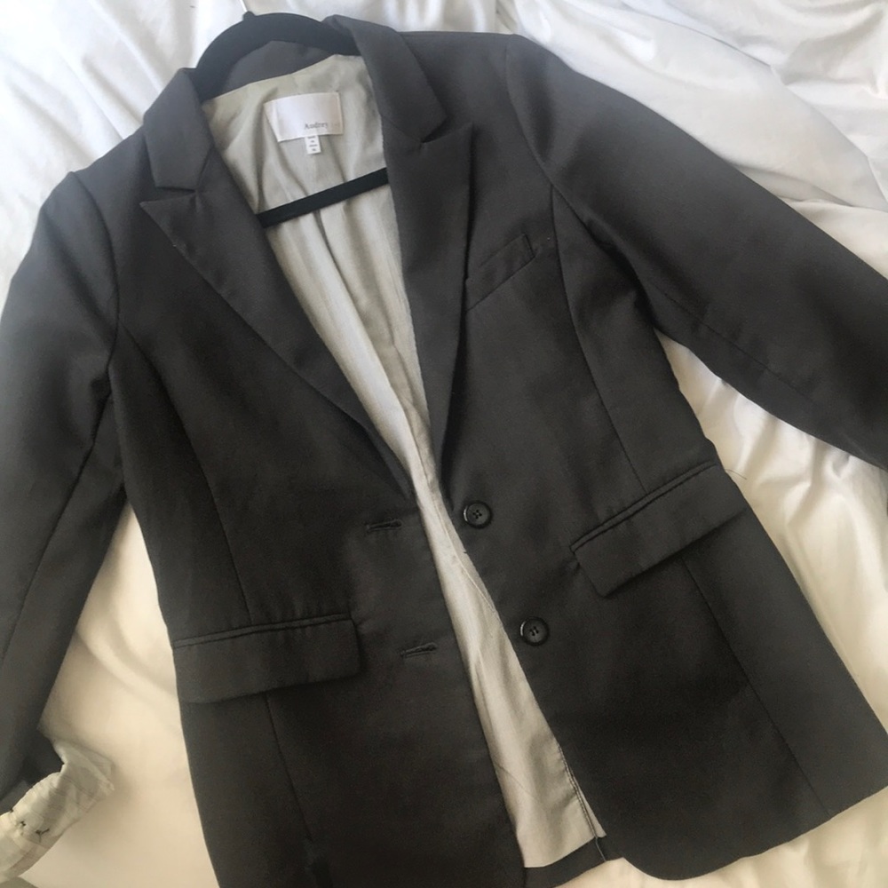 audrey 3 + 1 dark gray blazer